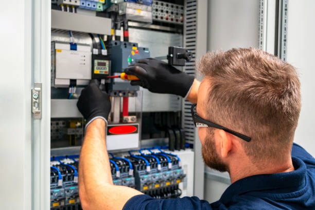 Best Affordable Emergency Electrician  in Willamina, OR